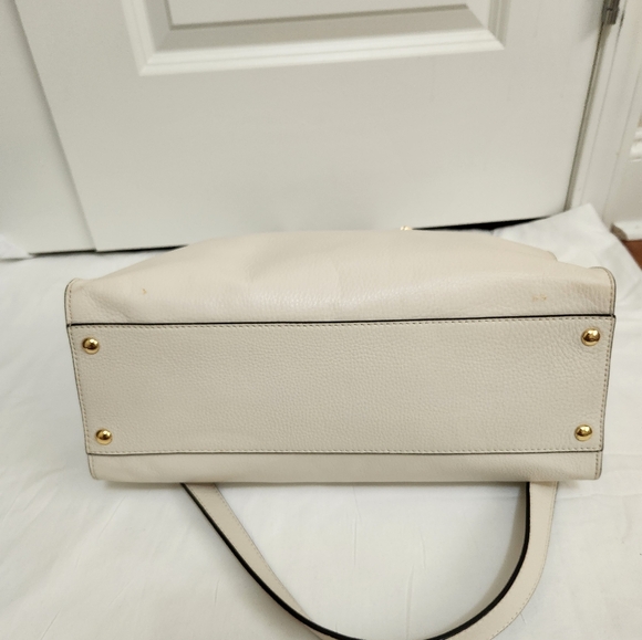 Authentic Michael Kors Hamilton Vanilla Tote/ Handbag - Picture 3 of 6